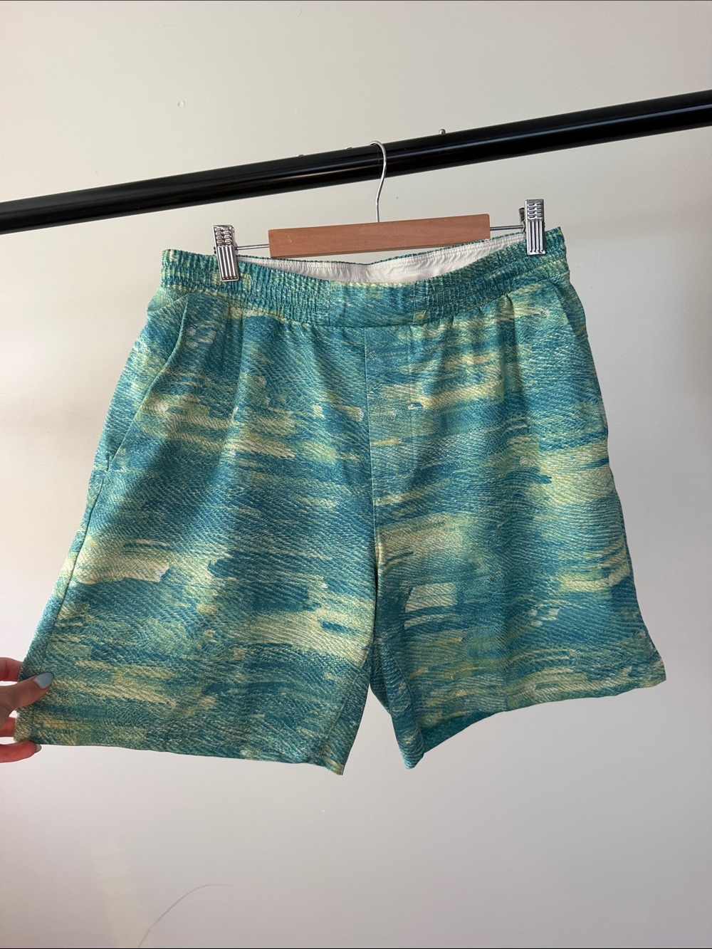 Lululemon men’s shorts